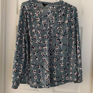 Ann Taylor blue blouse with flowers